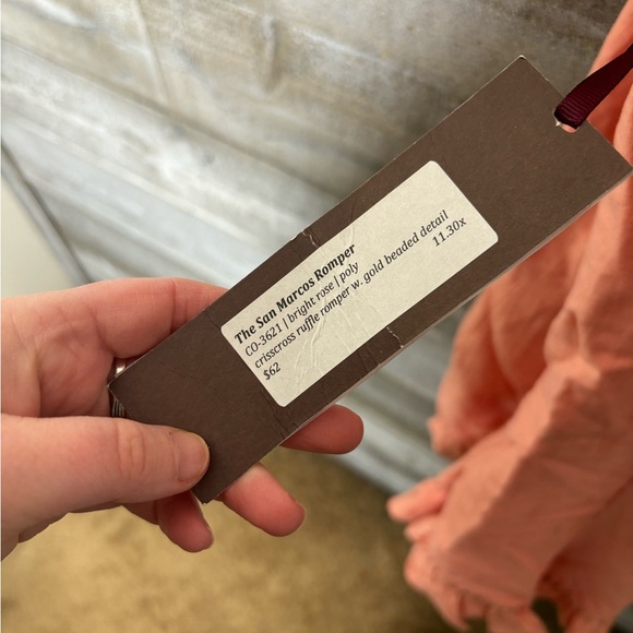 Chloe Oliver NWT San Marcos romper shorts ruffle romper small - Picture 3 of 4